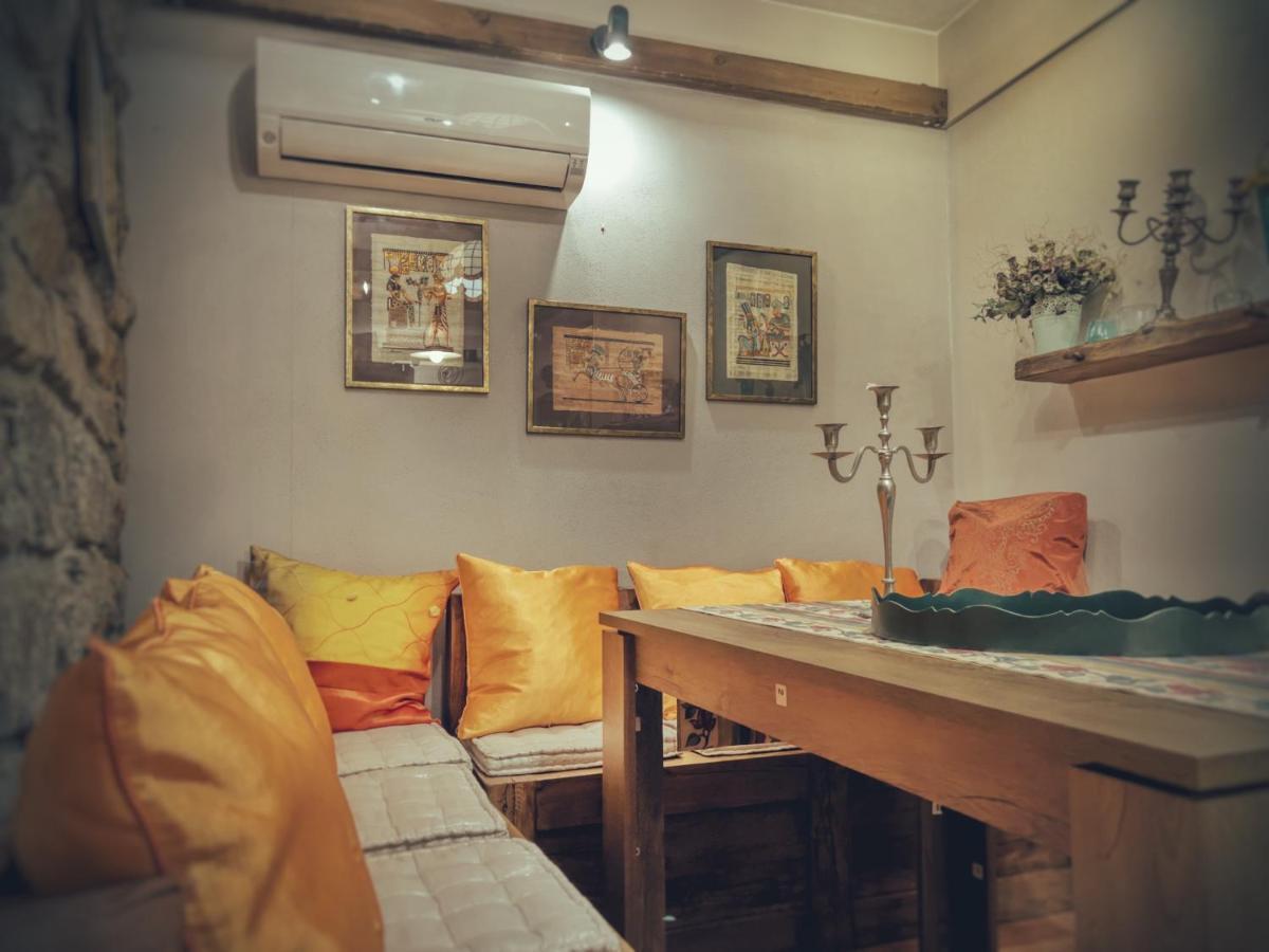 Тhe Bohemian Lodge-Entire House With Sauna Veliko Tŭrnovo Exterior photo