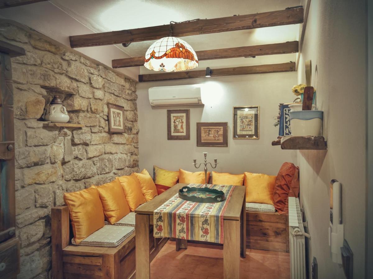 Тhe Bohemian Lodge-Entire House With Sauna Veliko Tŭrnovo Exterior photo